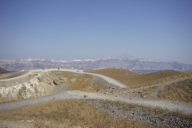 Estrada marrom e bege