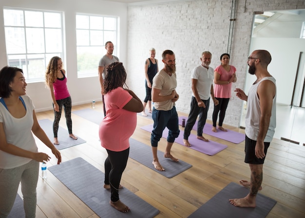 Exercício internacional grupo relaxamento Fitness conceito