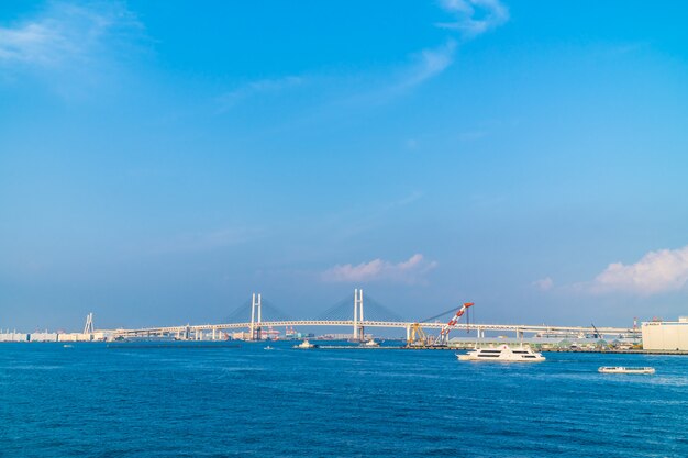 Exterior bonito da ponte de Yokohama