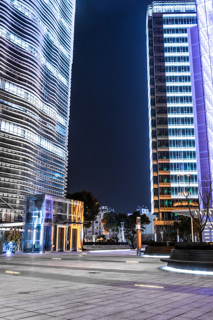 Foto grátis exterior de edifícios modernos