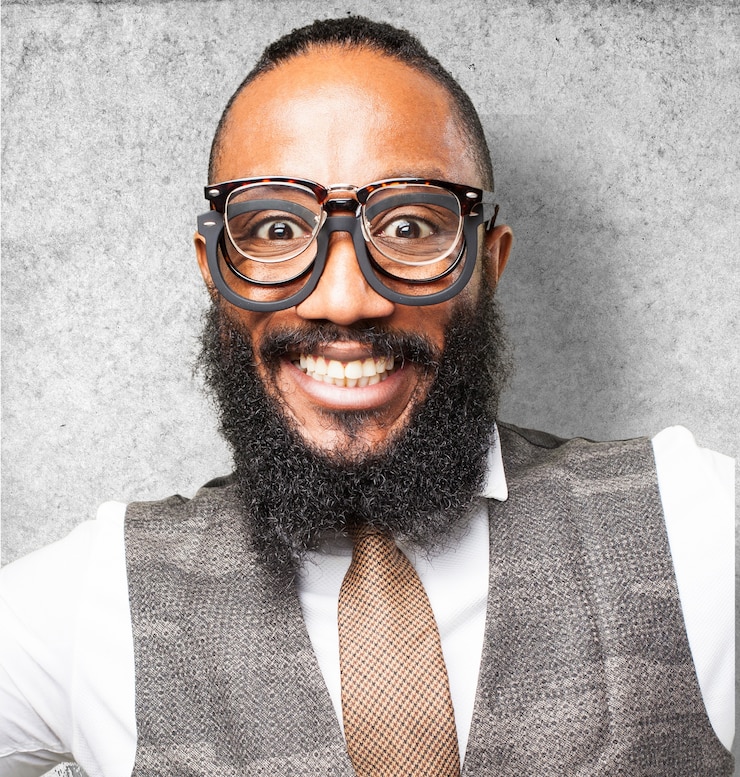 Foto grátis face do homem fechar acima de sorriso