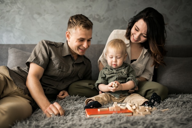 Foto grátis família em casa