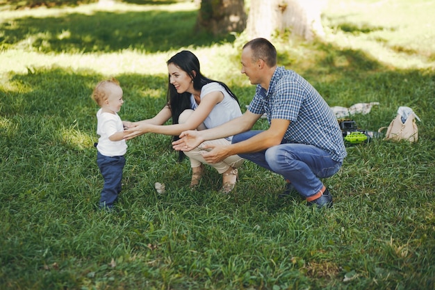 família em um parque