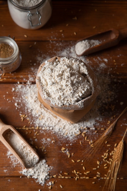 Foto grátis farinha escondida usada para cozinhar