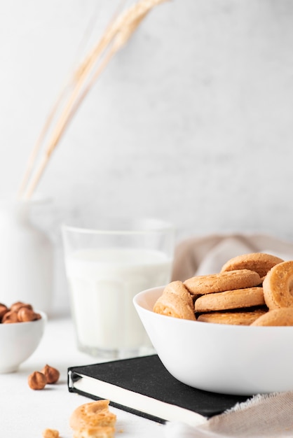 Foto grátis fechar a mesa cheia de comida