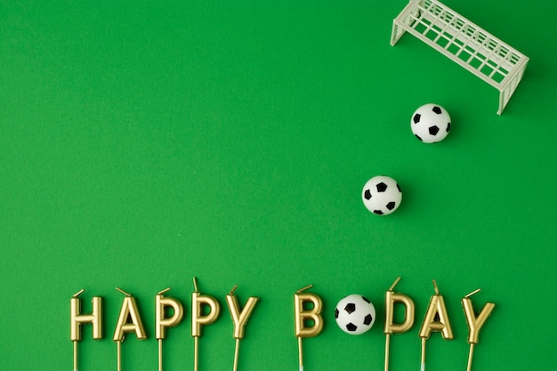 Feliz aniversário com tema de futebol