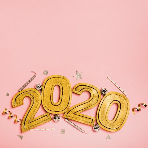 Feliz ano novo com números 2020 com espaço de cópia