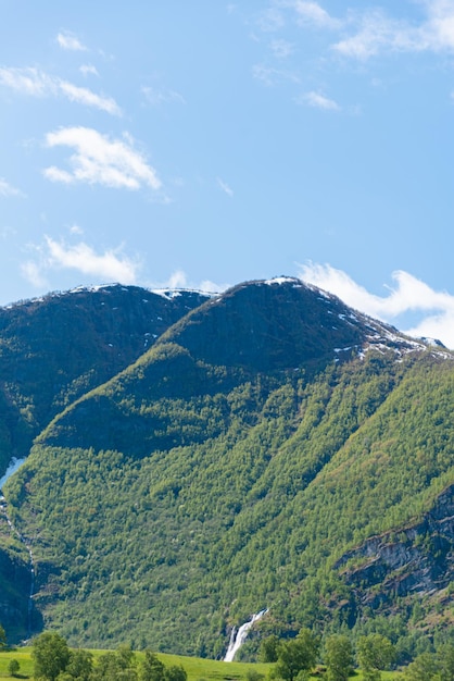 Foto grátis flam noruega 06 de junho de 2023 montanha