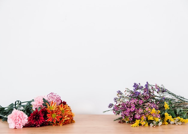 Foto grátis florecer flores na área de trabalho