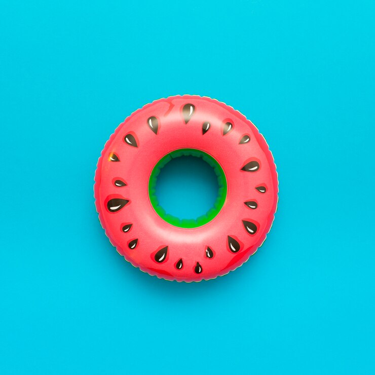 Foto grátis flutuador de piscina de melancia