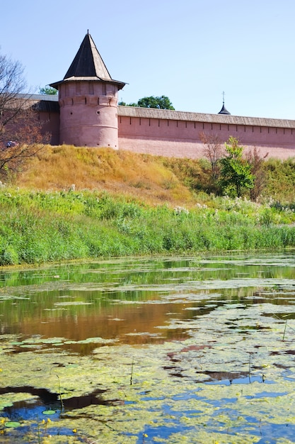 Fortaleza do mosteiro em suzdal