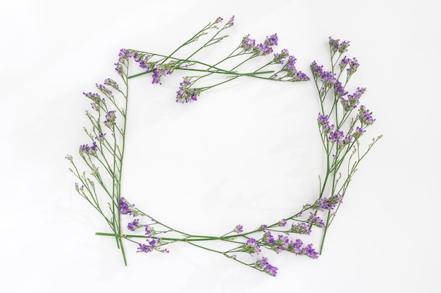 Frame floral decorativo