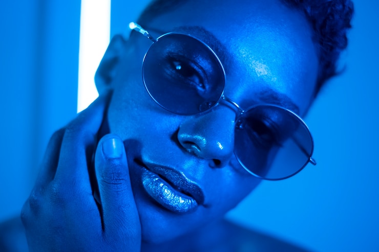 Foto grátis fundo de retrato de luz azul