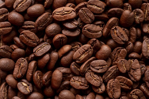 Fundo de saborosos grãos de café torrados