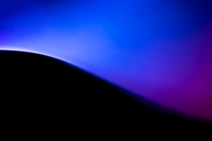Foto grátis fundo estético com efeito de luz de neon com gradiente