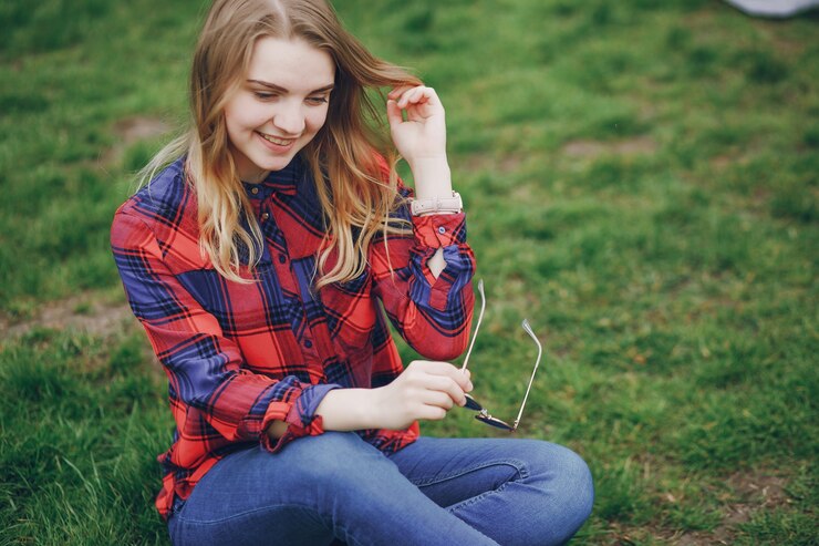 Foto grátis garota em um parque