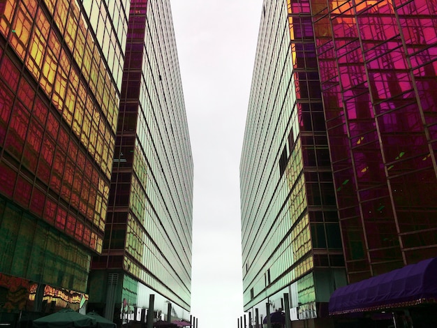 Geometria da construção da cidade do negócio do edifício