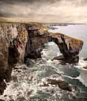 Foto grátis green bridge of wales, pembrokeshire, south wales