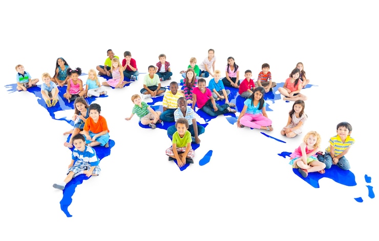 Foto grátis grupo de diversos retrato de estúdio de crianças