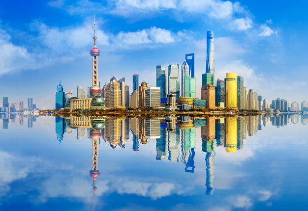 Água de Xangai moderno belo panorama em beira-mar