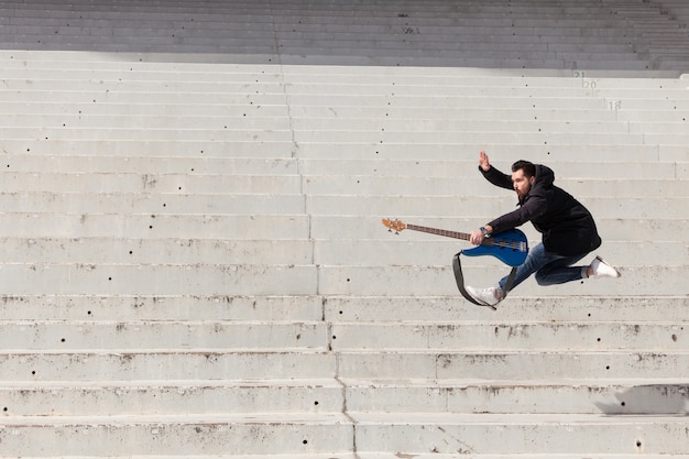 Guitarrista de salto