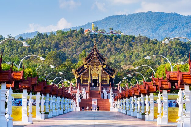 Ho kham luang estilo tailandês do norte em Royal Flora ratchaphruek em Chiang Mai, Tailândia.