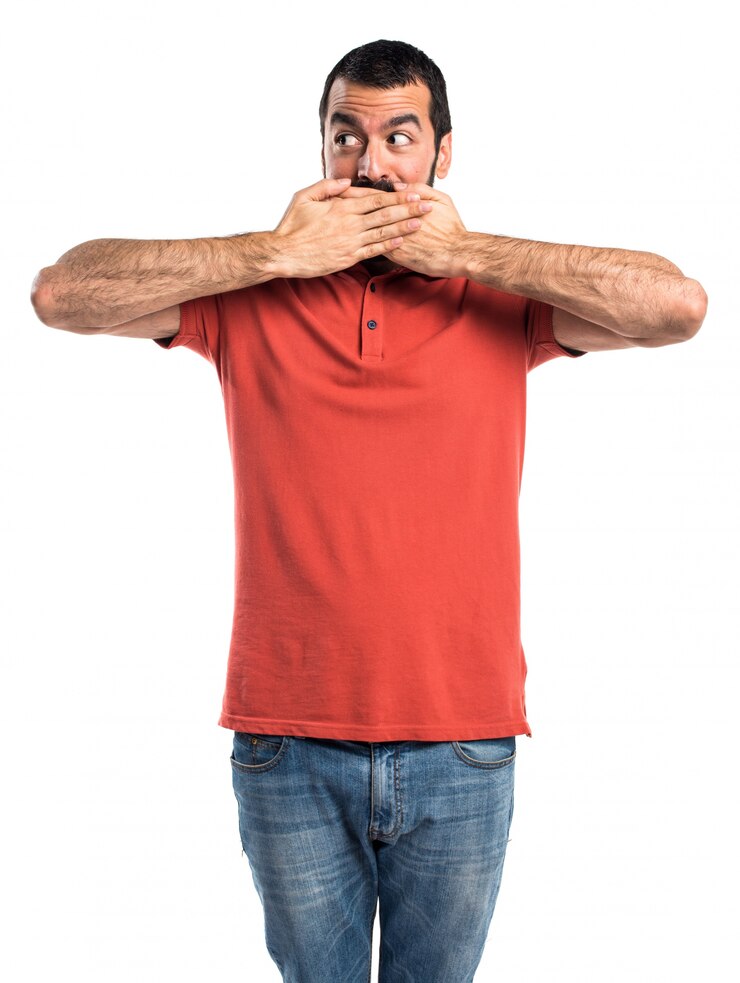 Foto grátis homem bonito fazendo um gesto de surpresa