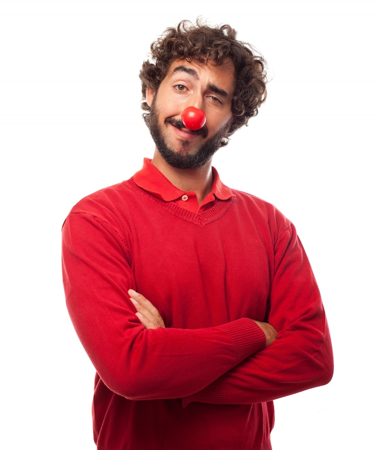 Foto grátis homem com um nariz vermelho