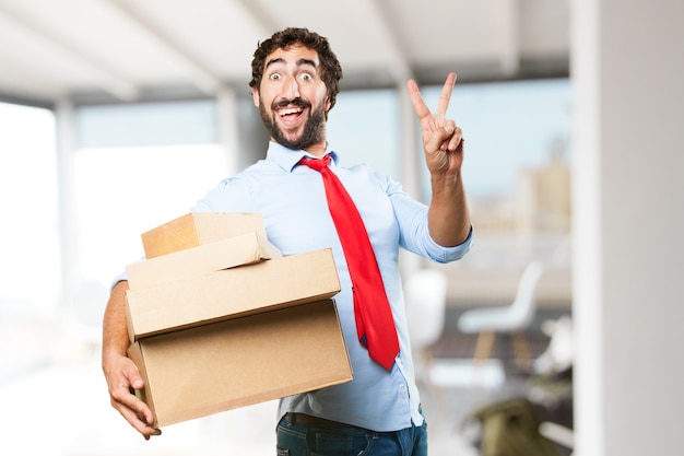 Foto grátis homem de negócios louco expressão feliz