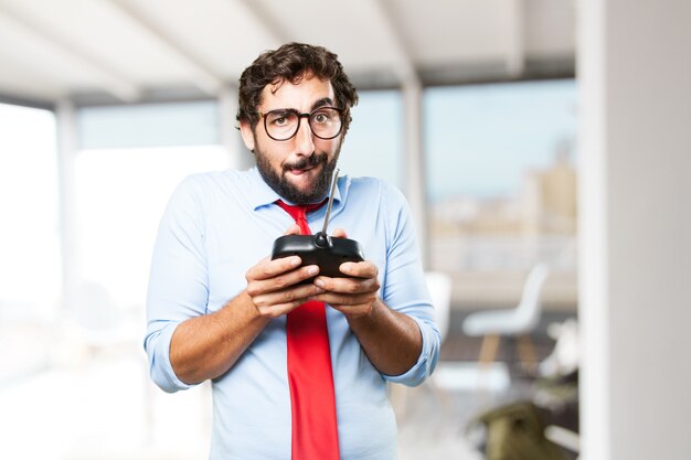 Homem de negócios louco expressão feliz