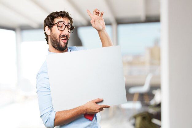 Homem de negócios louco expressão feliz