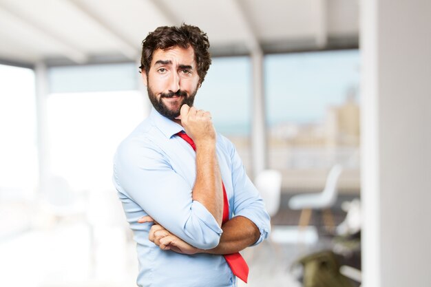 Homem de negócios louco expressão feliz