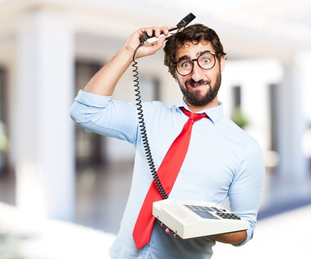 Homem de negócios louco expressão preocupada