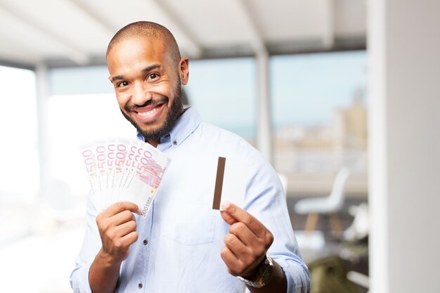 Homem de negócios preto feliz expressão