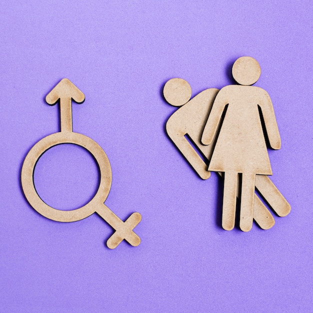 Homem e mulher iguais direitos e símbolo de gênero