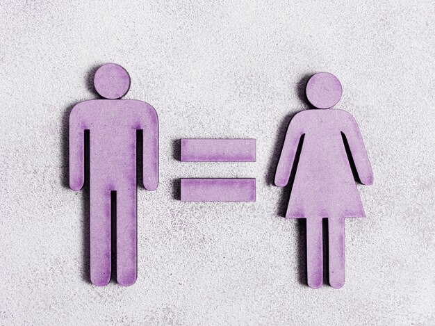 Homem e mulher iguais direitos em tons de violeta