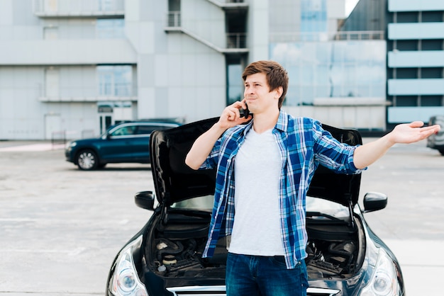 Foto grátis homem, falando, telefone