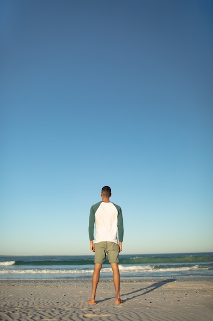 Foto grátis homem, ficar, praia