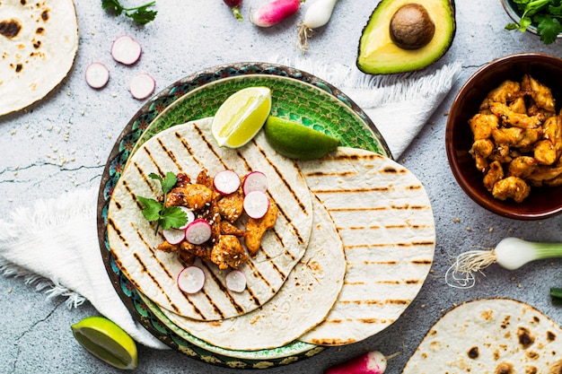 Ideia de receita de comida de tacos de frango caseiro