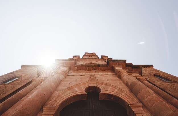 Igreja Catedral com o sol brilhando