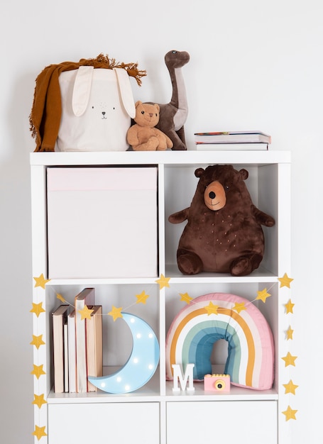 Interior da decoração do quarto infantil com brinquedos