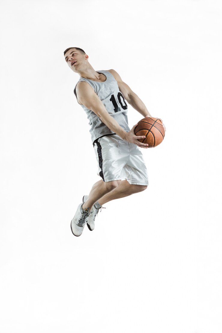 Foto grátis jogador de basquete em ação