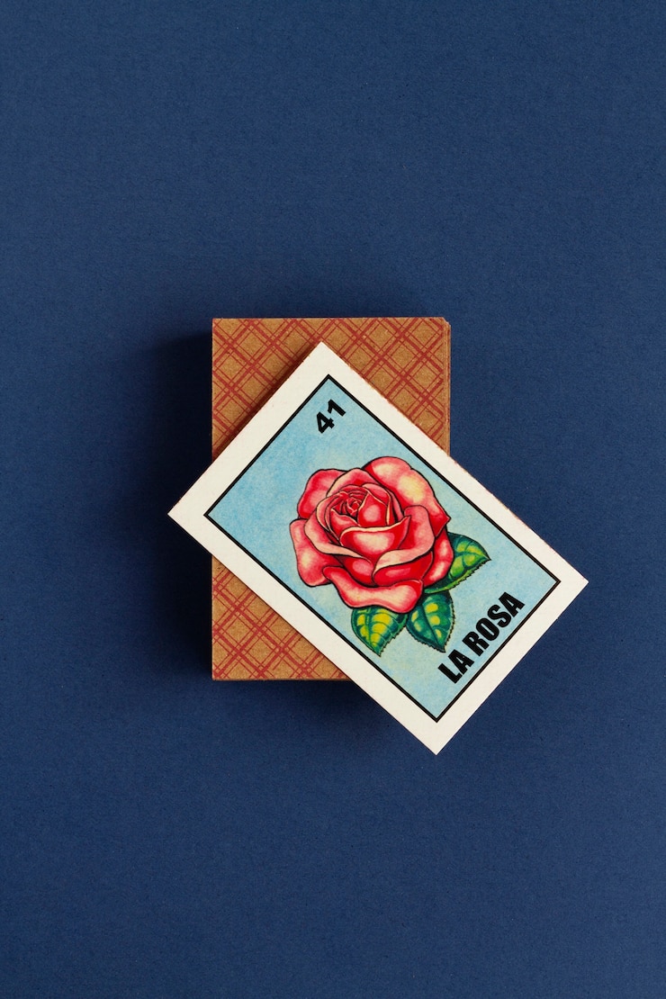 Foto grátis jogo de cartas tradicional mexicano