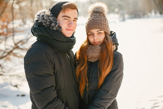 Jovem casal