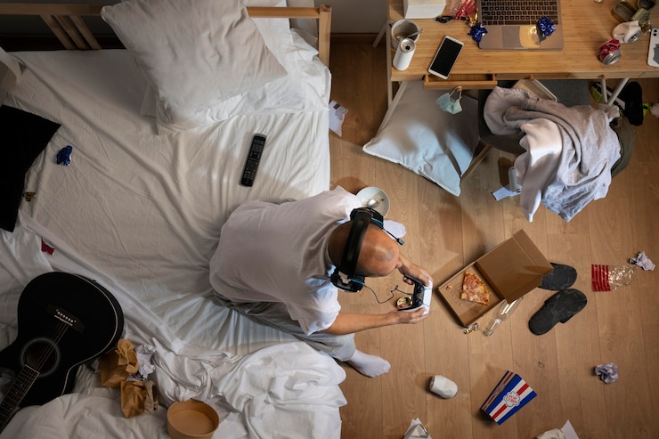 Foto grátis jovem isolado em casa