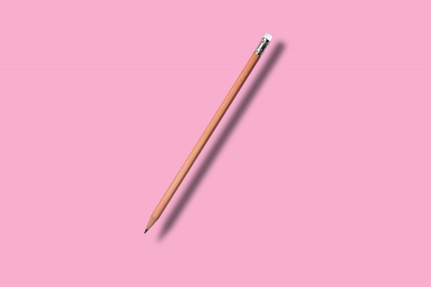 Lápis sobre fundo de colore