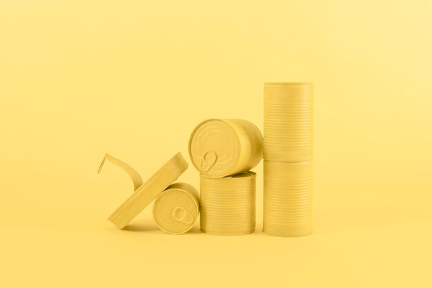 Latas de alumínio recicladas