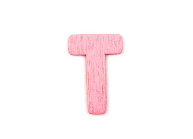 letra t-de-rosa feita de madeira