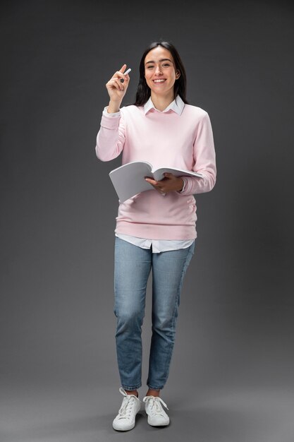 Livro de exploração feminina da professora de retrato