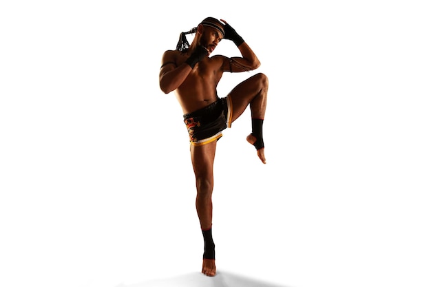 Lutadores de boxe tailandês de muay thai